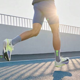 Nike حذاء رياضي رجالي جديد للجري على الطرق ZOOM RIVAL FLY 4