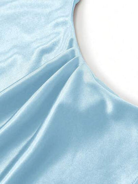 SHEIN Franclia مجموعة من قطعتين للنساء تتكون من تي شيرت وتنورة بلون واحد متناسق، تأتي مع حزام، مناسبة للربيع والخريف
