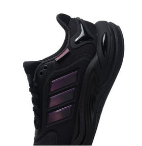 Adidas حذاء رياضي أنيق من أديداس بتقنية CLIMAWARM، للجنسين، أسود