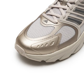 Adidas حذاء أديداس كليماكول فينتانيا الرياضي المريح والأنيق ذو الرقبة المنخفضة، للجنسين، بيج/بني