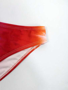 Manfinity Swimmode شورت سباحة ملون للرجال للعطلات الصيفية والشاطئ، ملابس سباحة رجالية جذابة وعصرية لحفلات الشاطئ والفخر