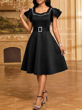 SHEIN Lady فستان أسود مزين بالراين ستون أنيق للحفلات