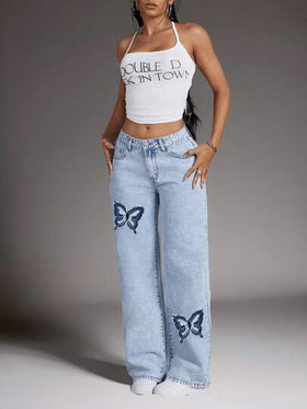 SHEIN EZwear جينز بطول ساق مستقيمة ذو خصر منخفض مغسول مطبوع عليه طبعة فراشة للنساء