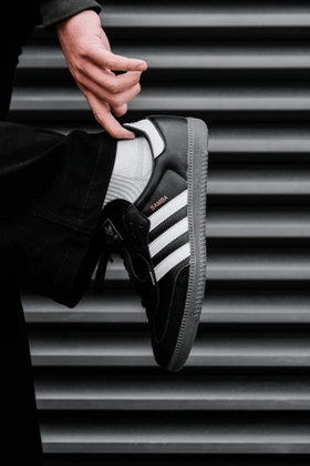 Adidas أديداس أورجينالز سامبا أو جي، أعلى ناعم، مناسب للارتداح، أحذية رياضية عالية منخفضة، يناسب الجنسين