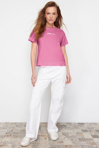 تي شيرت وردي 100% قطن مطرز بشعار مريح/قصة مريحة محبوك TWOSS24TS00177