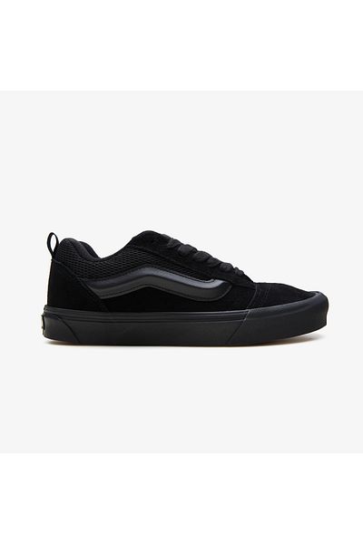 حذاء رياضي أسود للجنسين من Knu Skool VANS