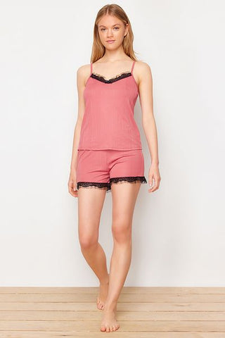 طقم بيجامة محبوكة - دانتيل وردي وتفاصيل شريطية، حزام حبل THMSS24PT00360