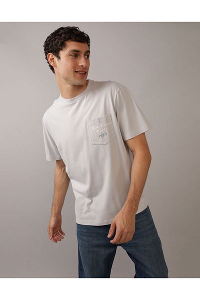تي شيرت بارتاك منقوش بشعار AE U-0181-3878 American Eagle