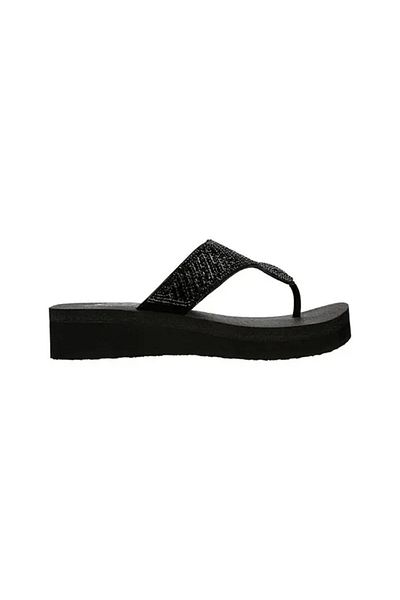 VINYASA - أدوات داخلية مريحة وأنيقة Skechers