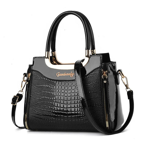 شنطة صغيرة عملية للنساء - 2023 High Quality Designer Handbags Famo