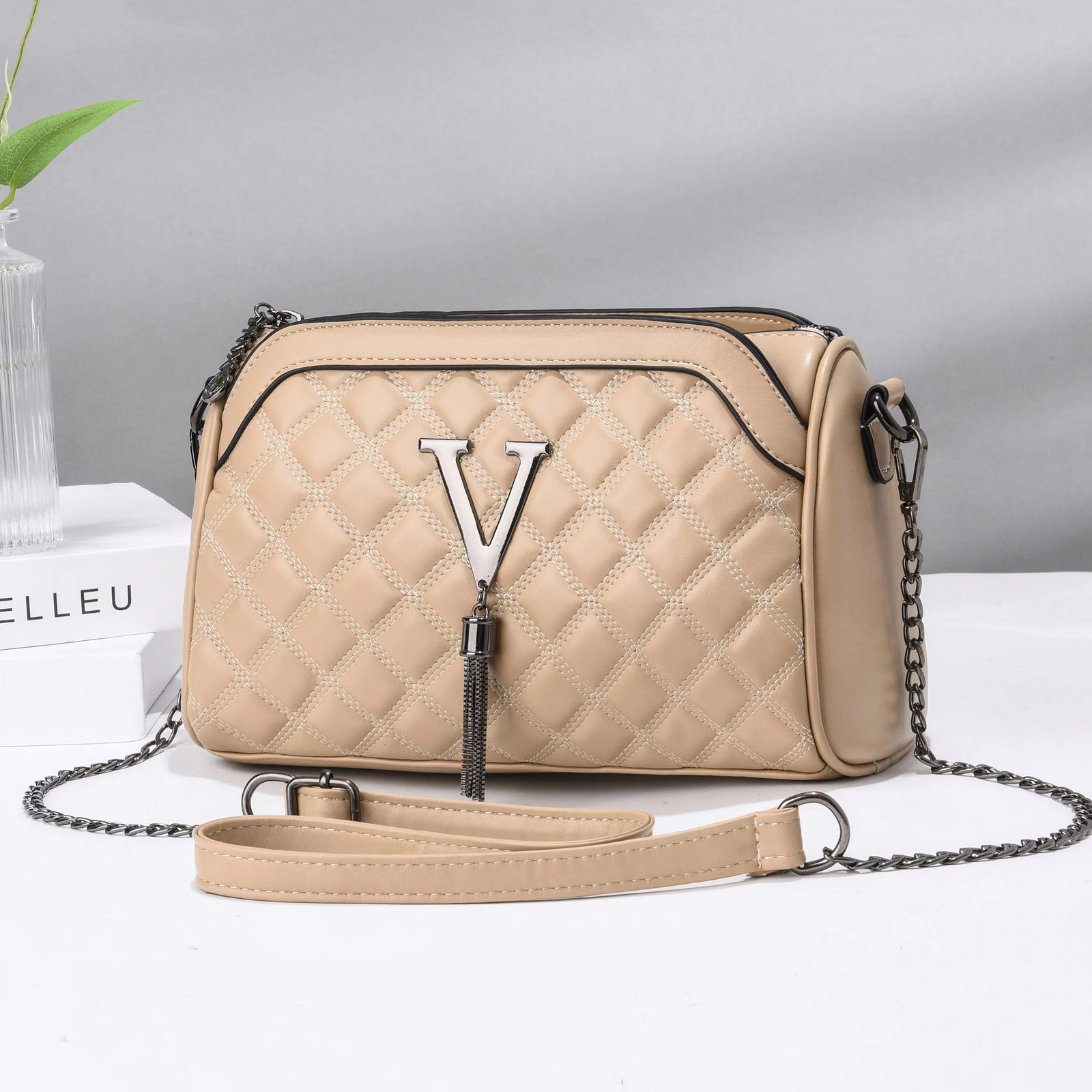 شنطة سهرة أنيقة للنساء - 2023 Hot Sale Small Square Chain Women H