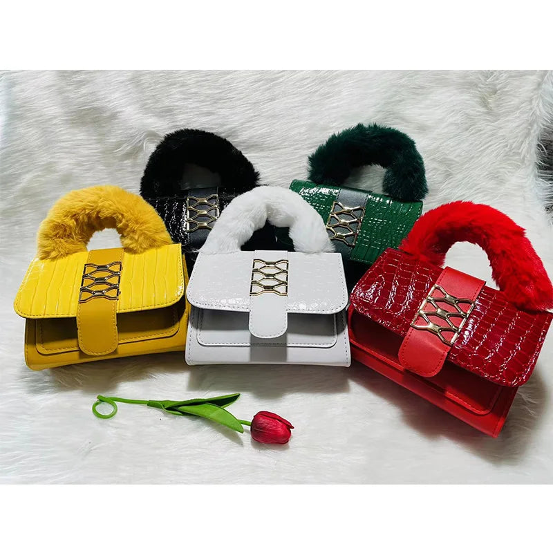 شنطة كروس كلاسيك للنساء - 2023 New Trendy Quilted Mini Purses and