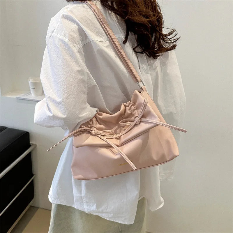 شنطة كتف ترند للنساء - 2024 PU Leather Women's Crossbody Bags C