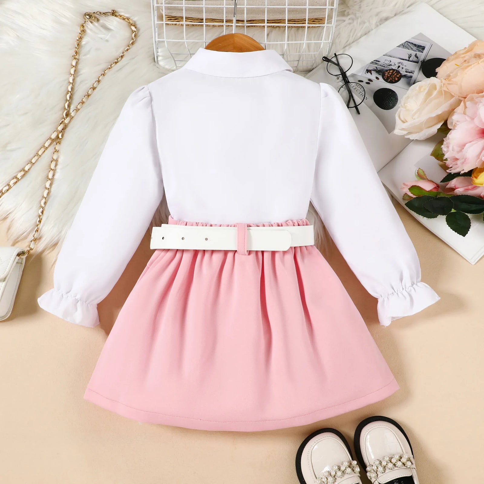 موضة 2025 خريف جديد بنات كاجوال three-piece طقم solid color بليسيه جيب belt أكمام طويلة shirt lapel