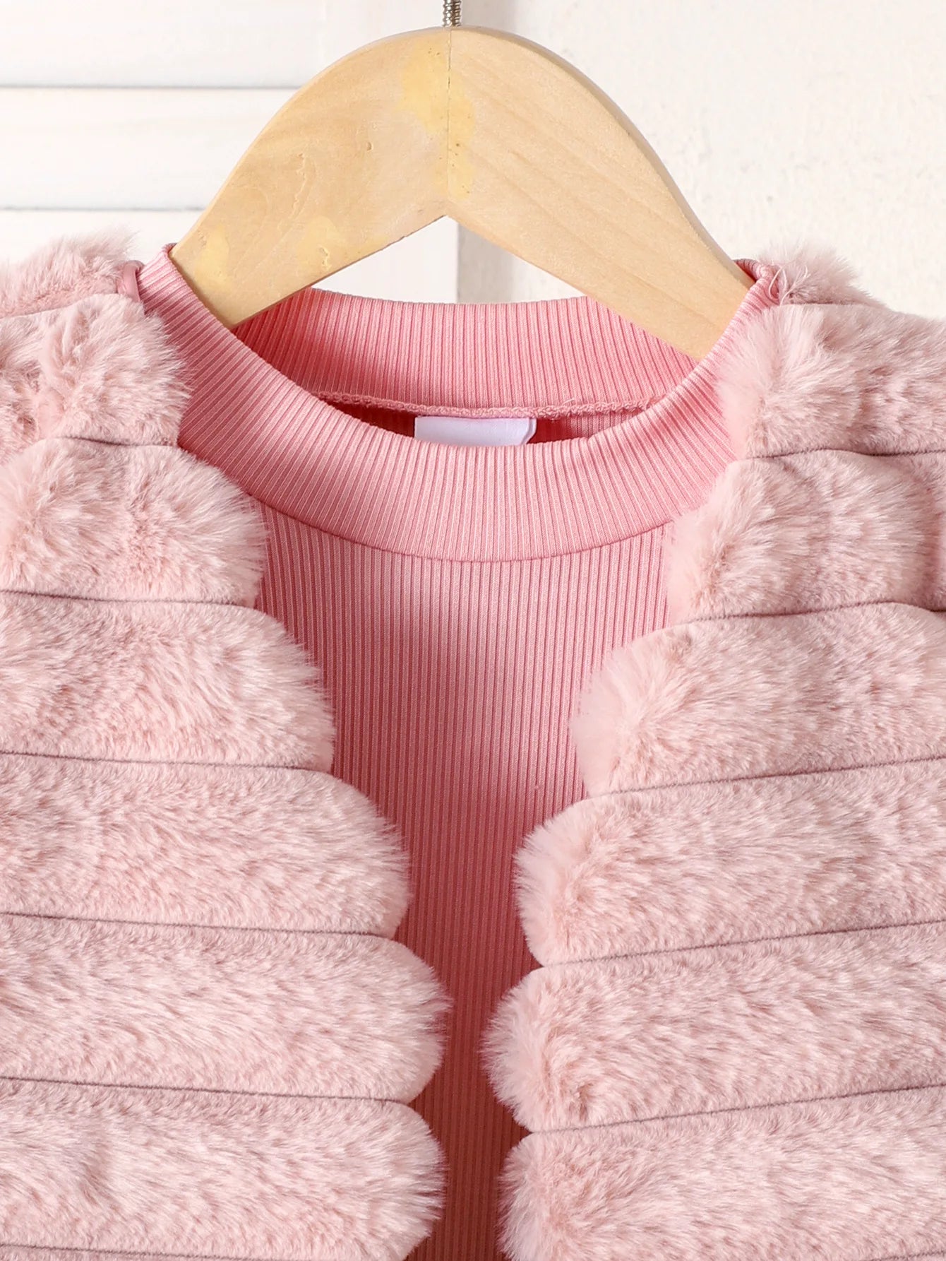 موضة 2025 خريف/شتاء جديد بنات' طقم: بنات' pink hairy فيست+bottom shirt+بليسيه قصير جيب 3-piece طقم