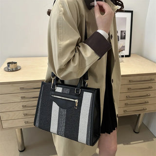 شنطة نسائية مميزة للنساء - 2025 Fashion Latest Designer Girls Sequi