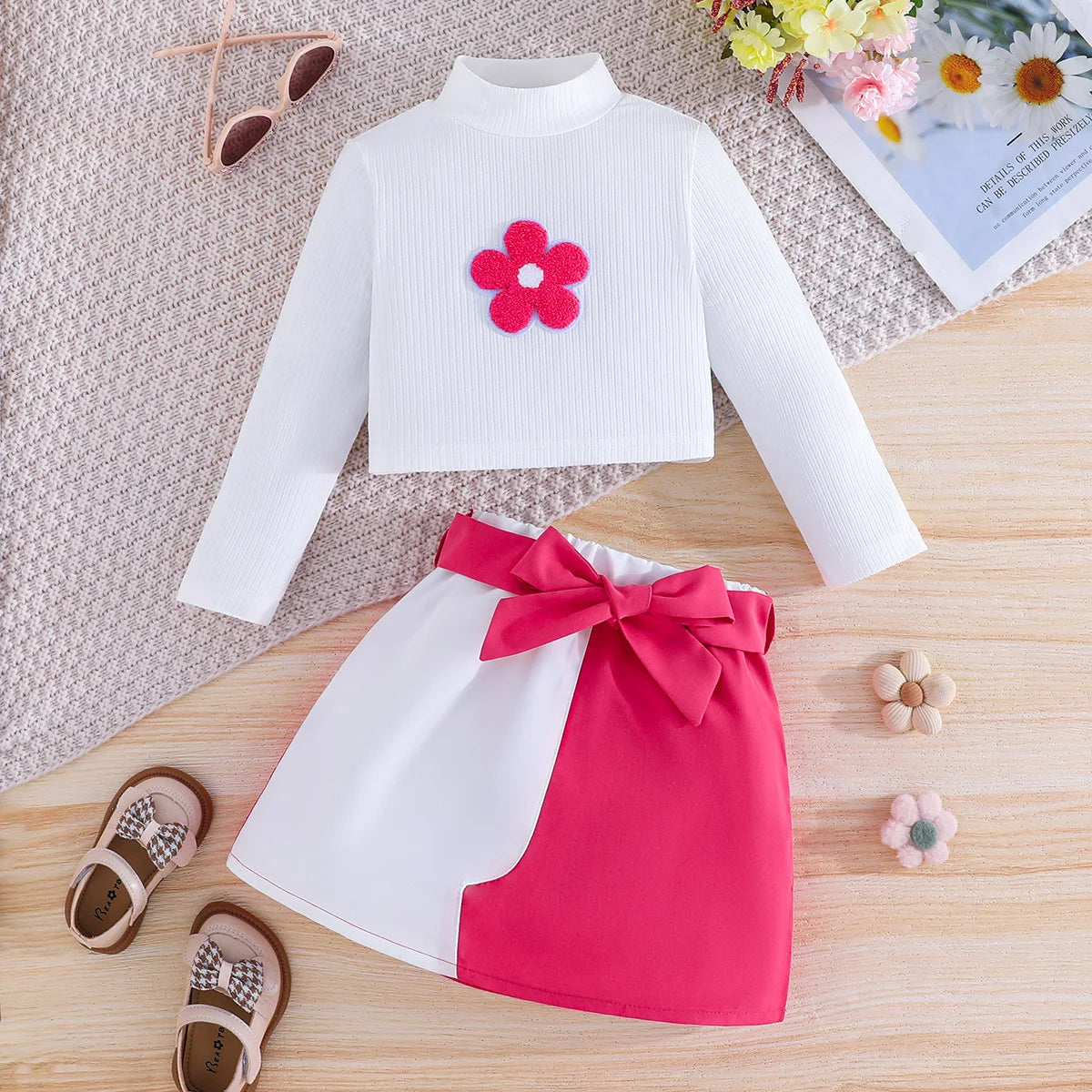 موضة 2025 جديد خريف/شتاء small high collar sticker small flower أكمام طويلة توب bow splicing half جيب طقم