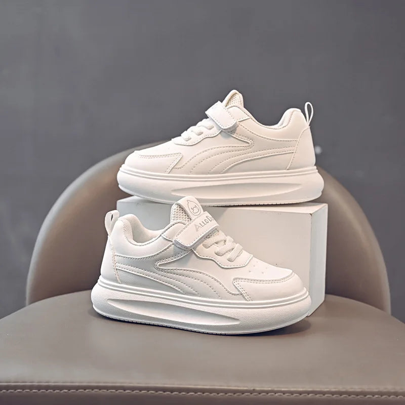 موضة 2025 جديد كاجوال joker flat bottom sneakers for little أولاد and بنات non-slip shoes for four seasons baby friendly