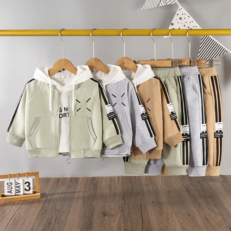 موضة 2025 جديد children's كاجوال sports بدلة for أولاد خريف hooded baseball outfit in cotton with fashionable print