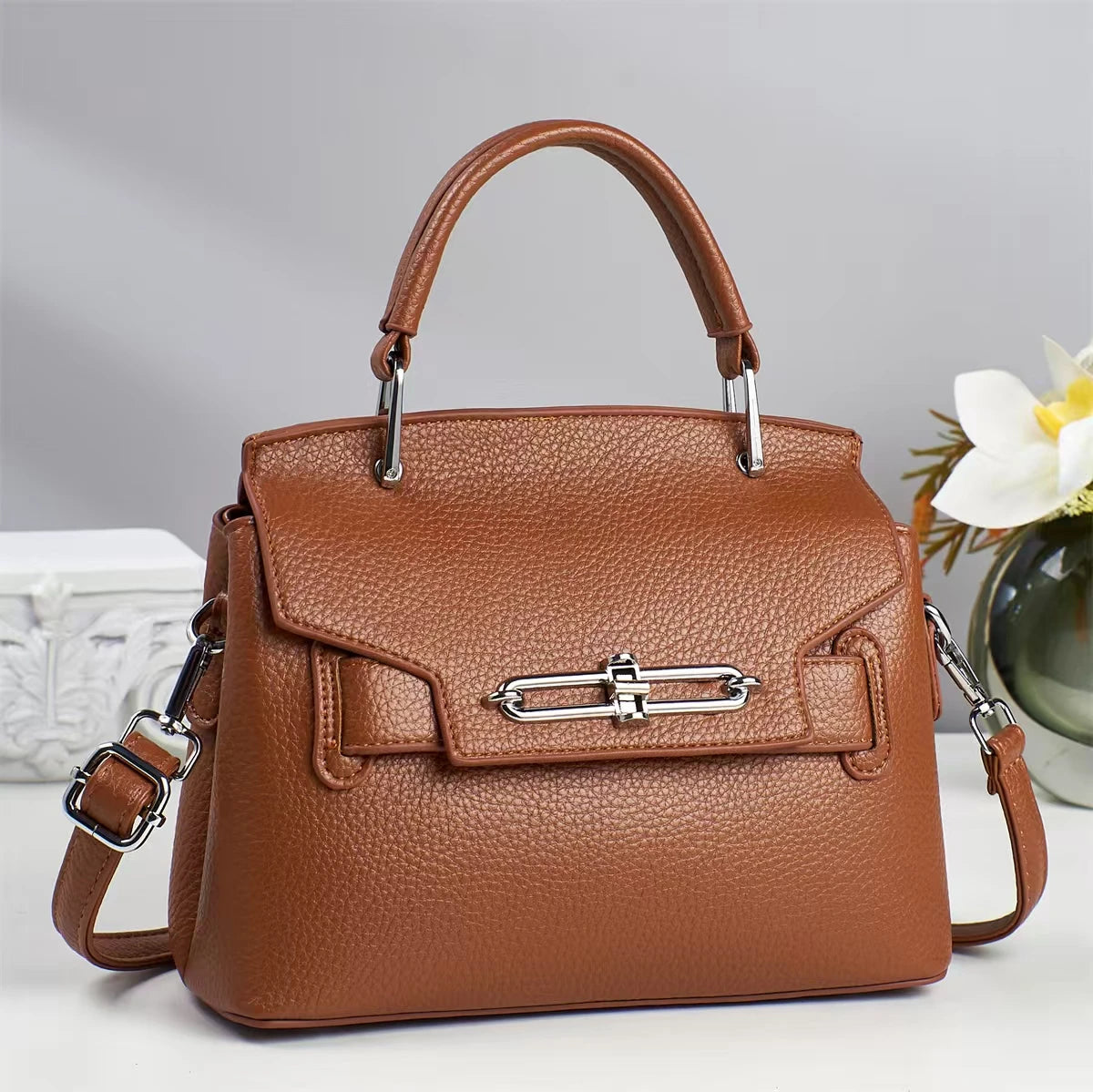شنطة صغيرة شيك للنساء - 2025 New Fashion Single Crossbody Foreig