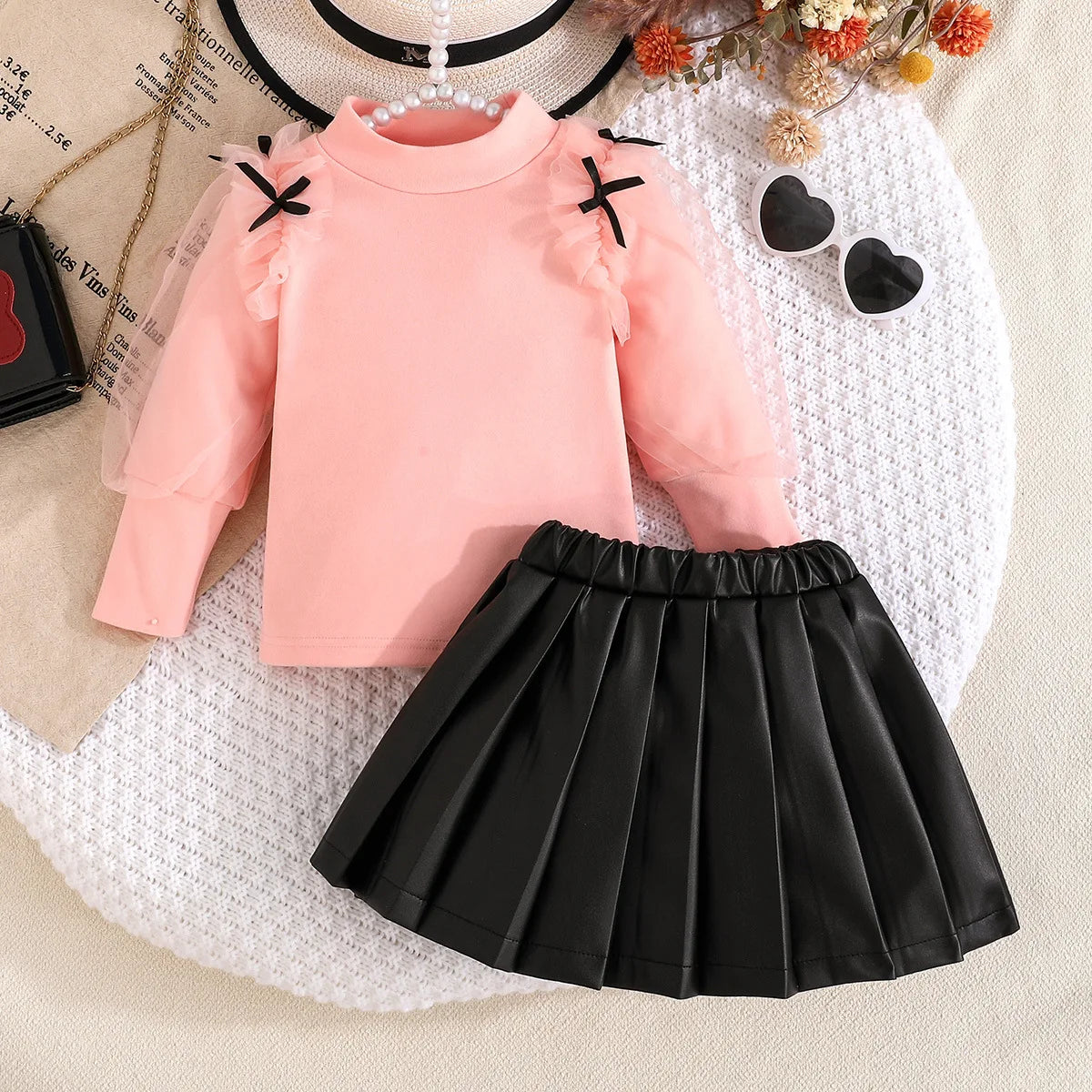 موضة 2025 جديد بنت ربيع وخريف طقم solid color knitted أكمام طويلة توب+solid color fashion قصير جيب 2-piece طقم