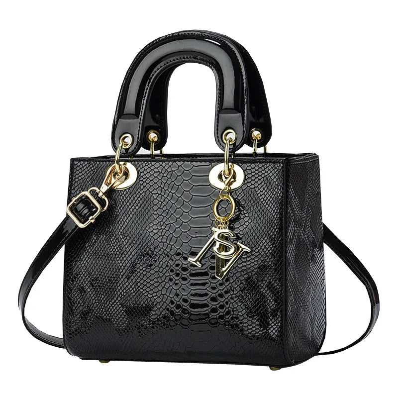شنطة كروس عصرية للنساء - 2025 New Wholesale Luxury PU Leather Fas