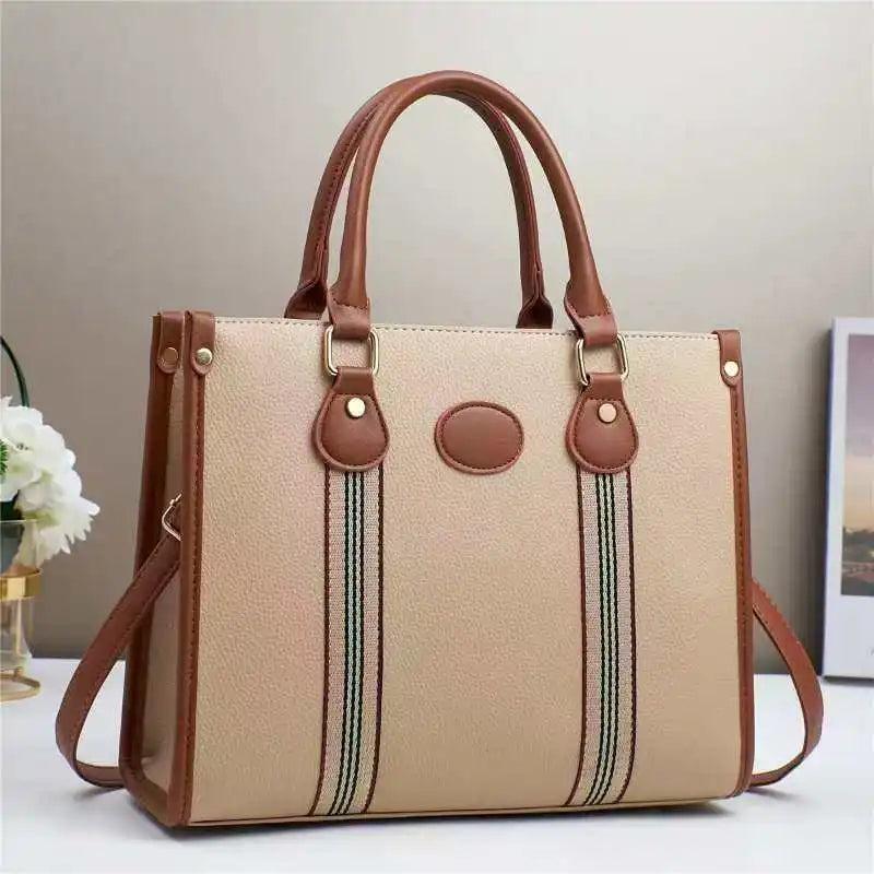 شنطة صغيرة عملية للنساء - 2025 New Wholesale Luxury PU Leather Fas