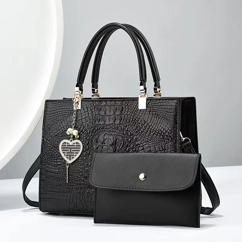 شنطة كروس كلاسيك للنساء - 2025 New Wholesale Shoulder Bags Set Bra