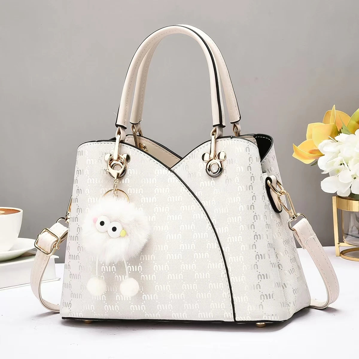 شنطة كتف عملية للنساء - 2025 Newest Wholesale Custom Logo Pu Lea