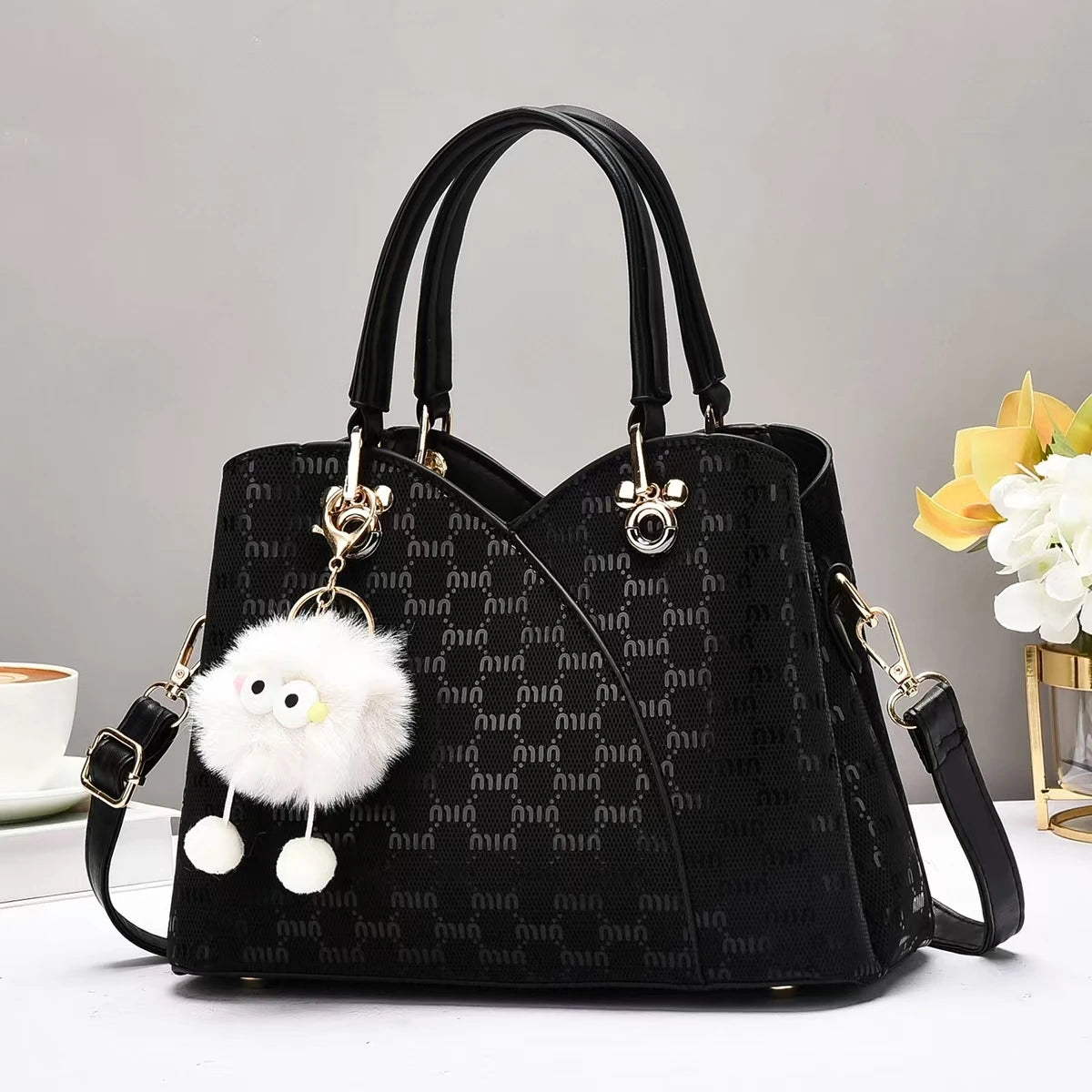 شنطة كتف عملية للنساء - 2025 Newest Wholesale Custom Logo Pu Lea