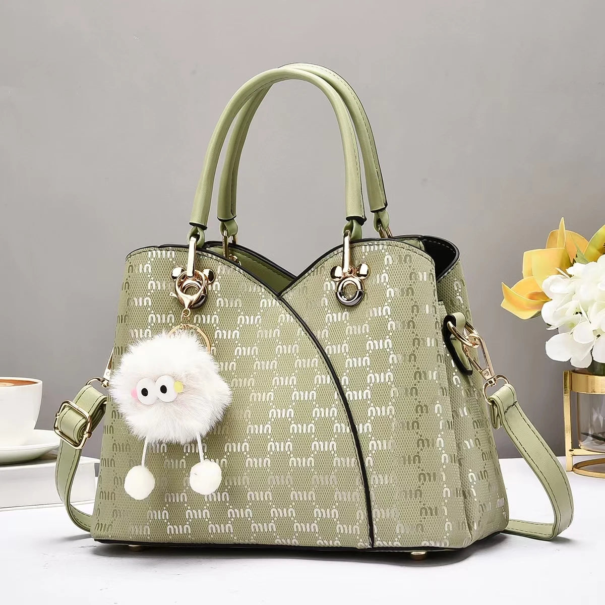 شنطة كتف عملية للنساء - 2025 Newest Wholesale Custom Logo Pu Lea