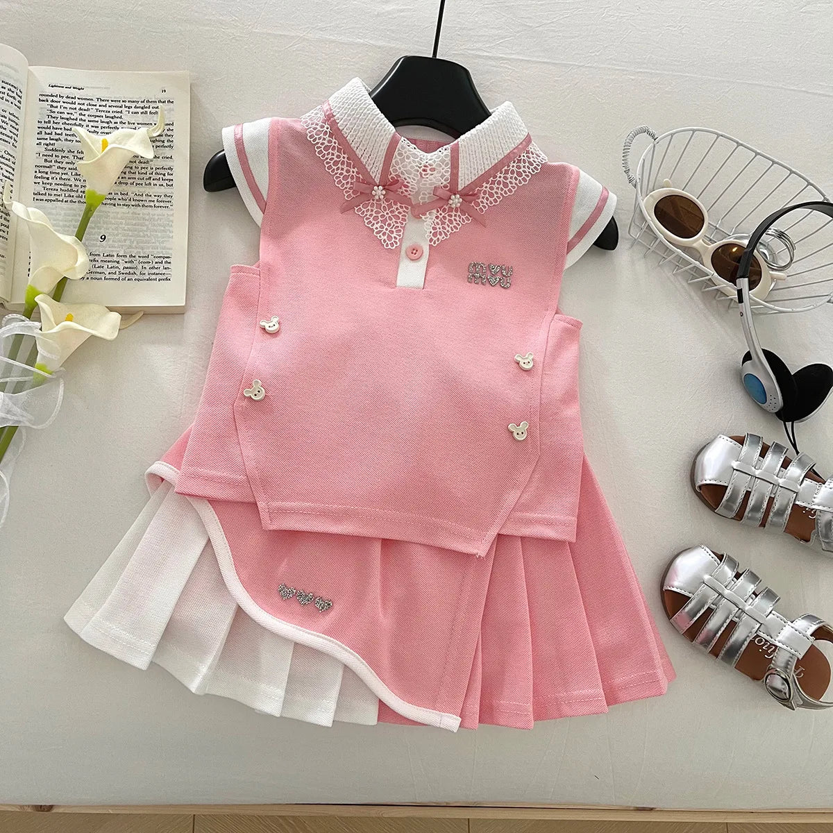 موضة 2025 preppy ستايل صيف بنات' outfit طقم high quality cotton floral lace فيست توب and جيب with bow جديد floral pattern