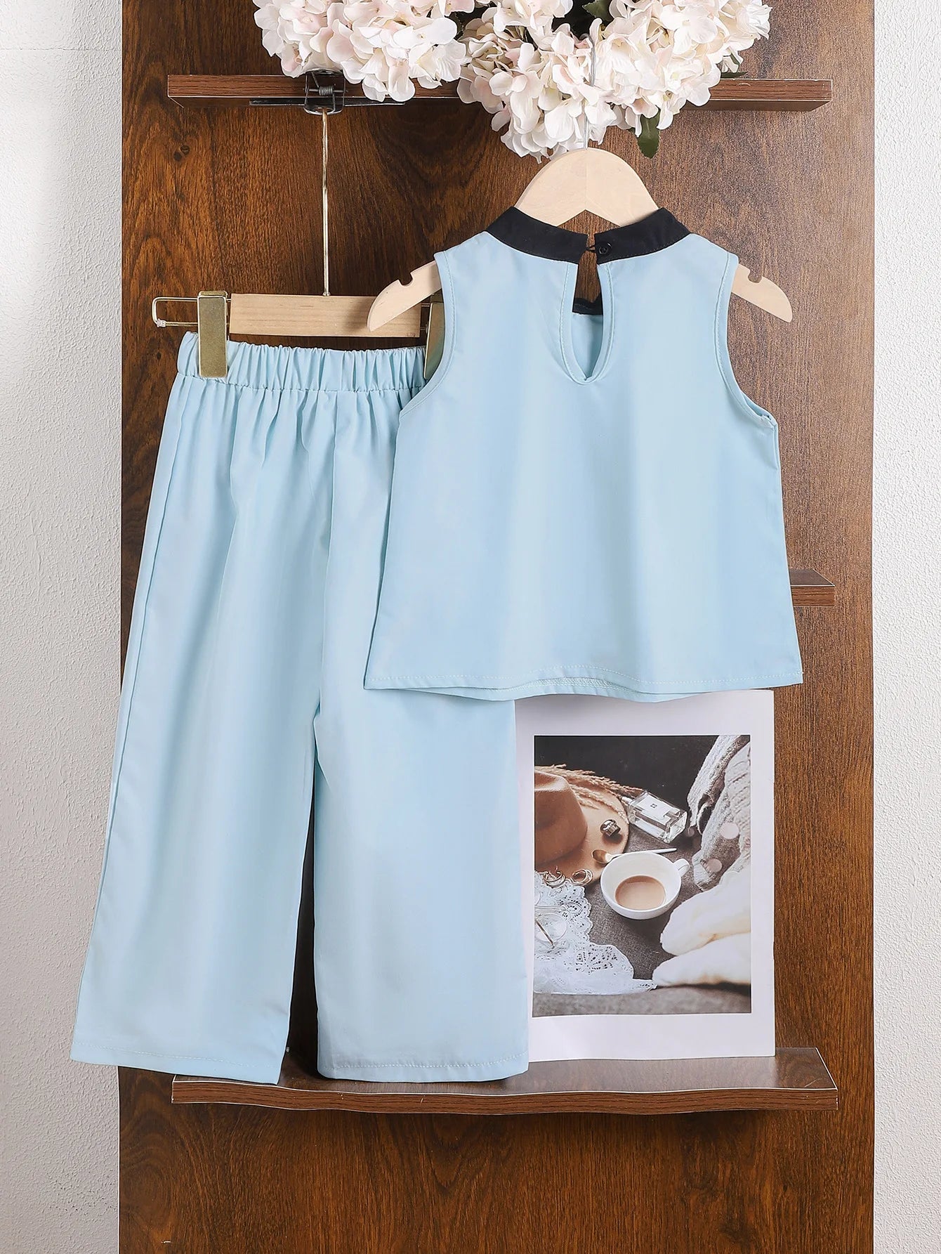 موضة 2025 صيف hot multi-color كاجوال print بدلة for بنات round neck بدون أكمام loose توب and trousers for children
