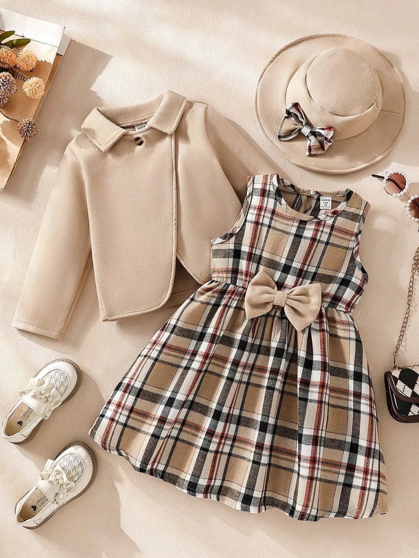 خريف and شتاء بنات كاجوال بدلة طقم of three elegant woolen cloth coat with plaid جيب bow hat cross-border availability