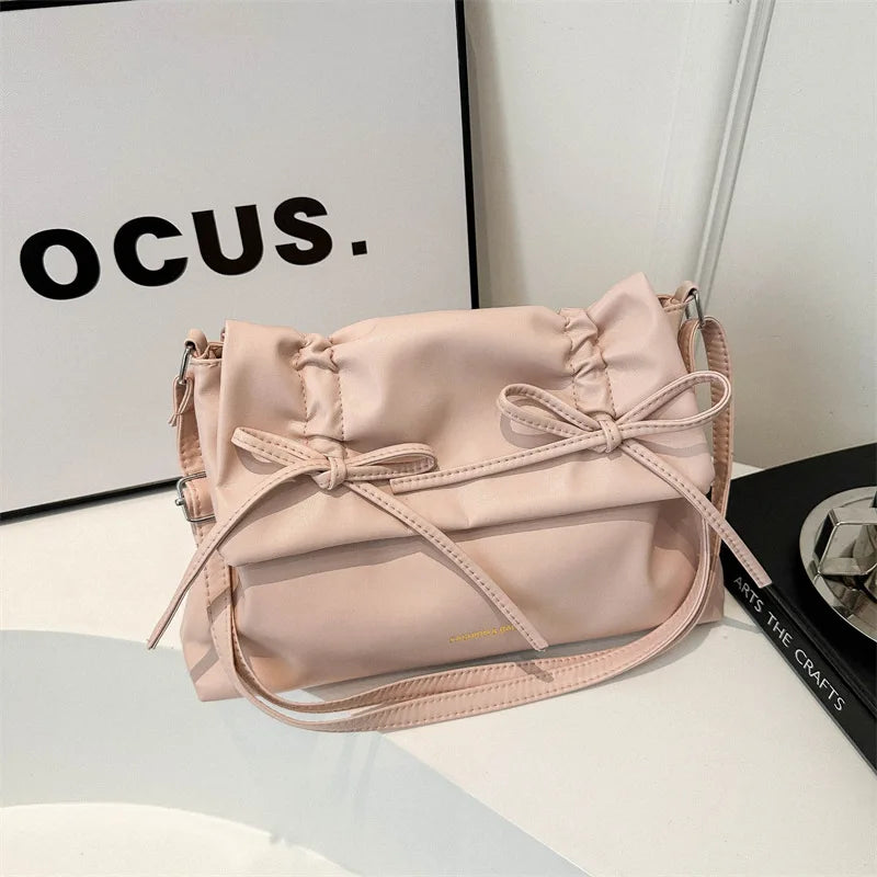 شنطة كتف ترند للنساء - 2024 PU Leather Women's Crossbody Bags C