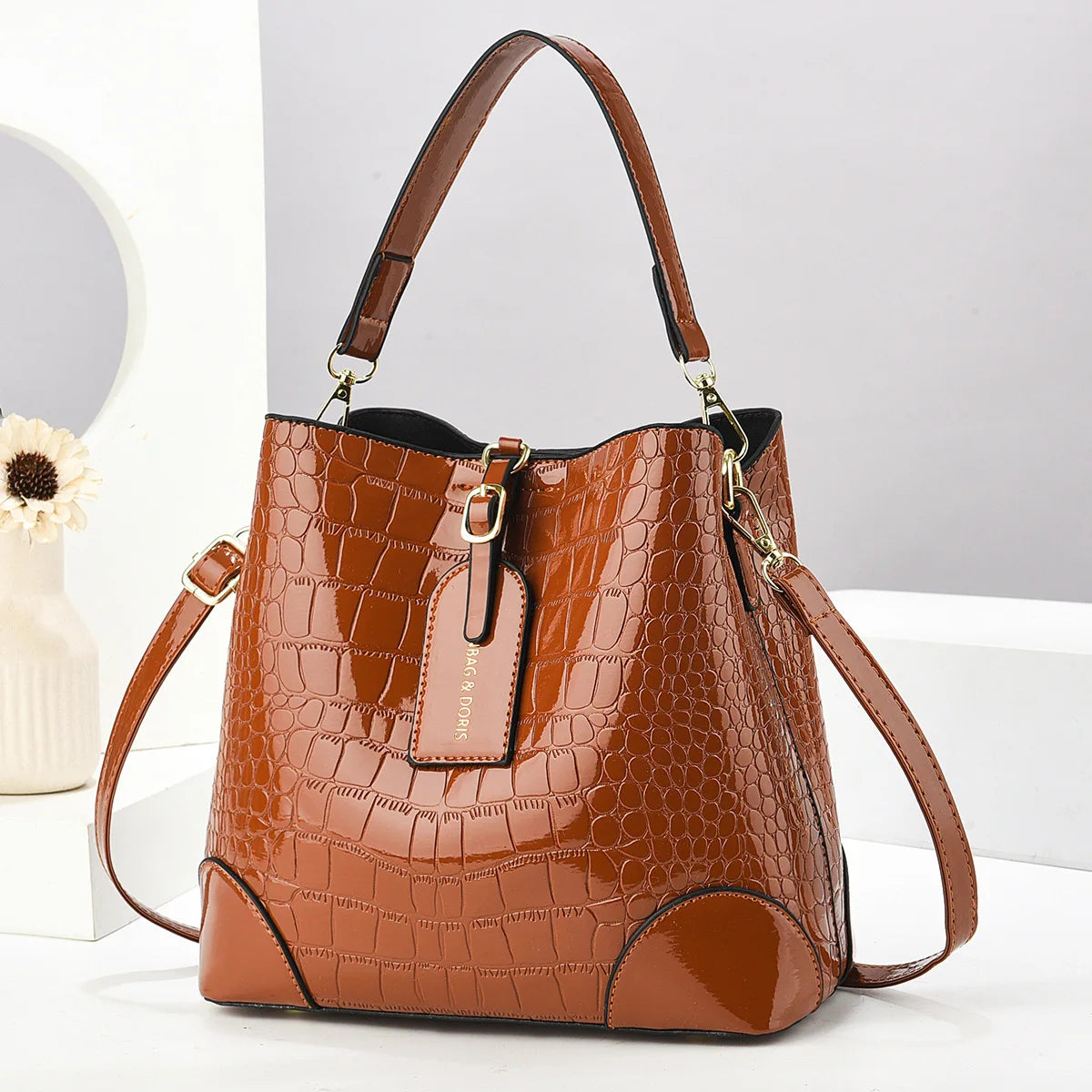 شنطة كتف فاخرة للنساء - 2025 Newest Fashion PU Leather Designer