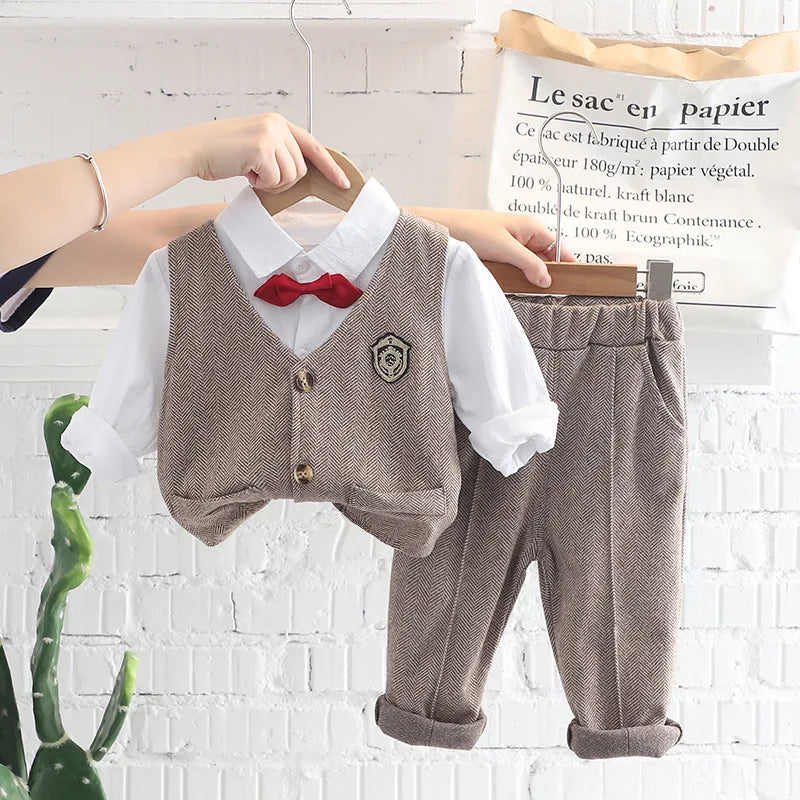 small and medium-sized أولاد' ربيع وخريف handsome baby plaid فيست shirt three piece طقم wholesale