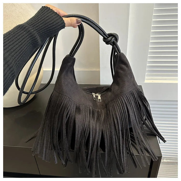 شنطة جلد عملية للنساء - Manufacturers Latest Female Shoulder Bag