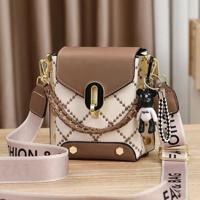 شنطة جلد ترند للنساء - 2025 Wholesale Trendy Girls Shoulder Bag