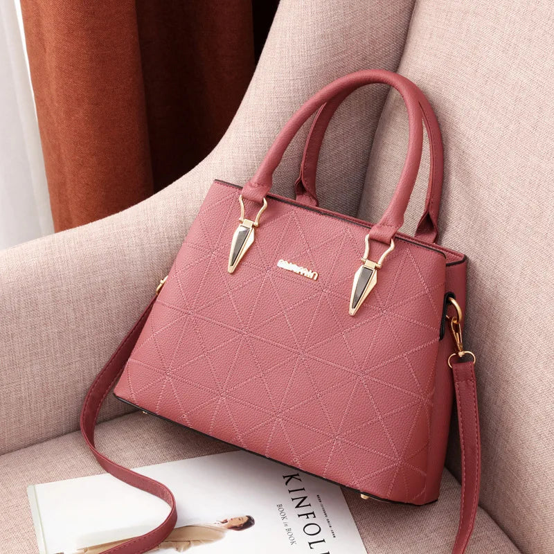 شنطة كتف مميزة للنساء - Manufacturers Latest Female Hand Bag Fas