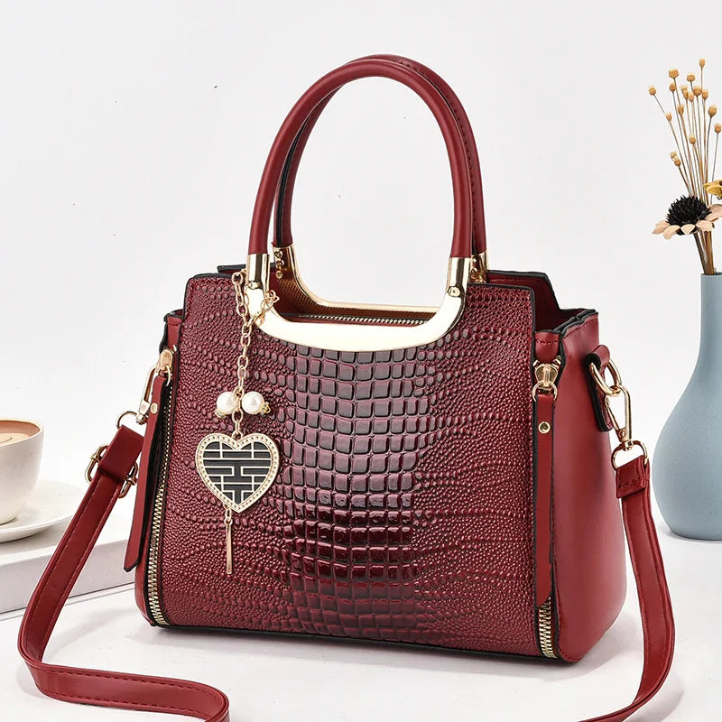 شنطة كروس ترند للنساء - 2023 New Model Ladies Shoulder Bags and