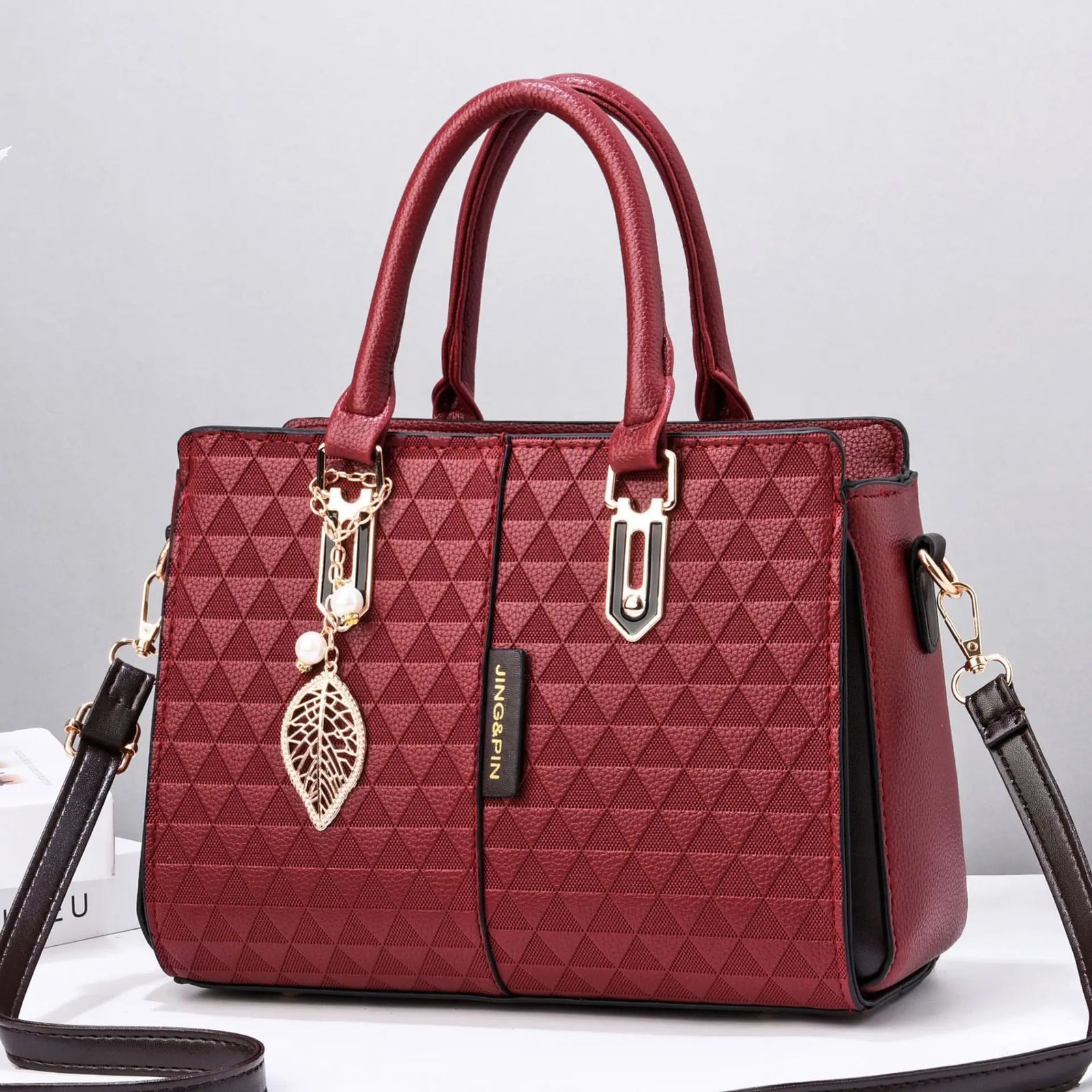 شنطة كتف كلاسيك للنساء - 2025 Designer Good Quality Shoulder Bag