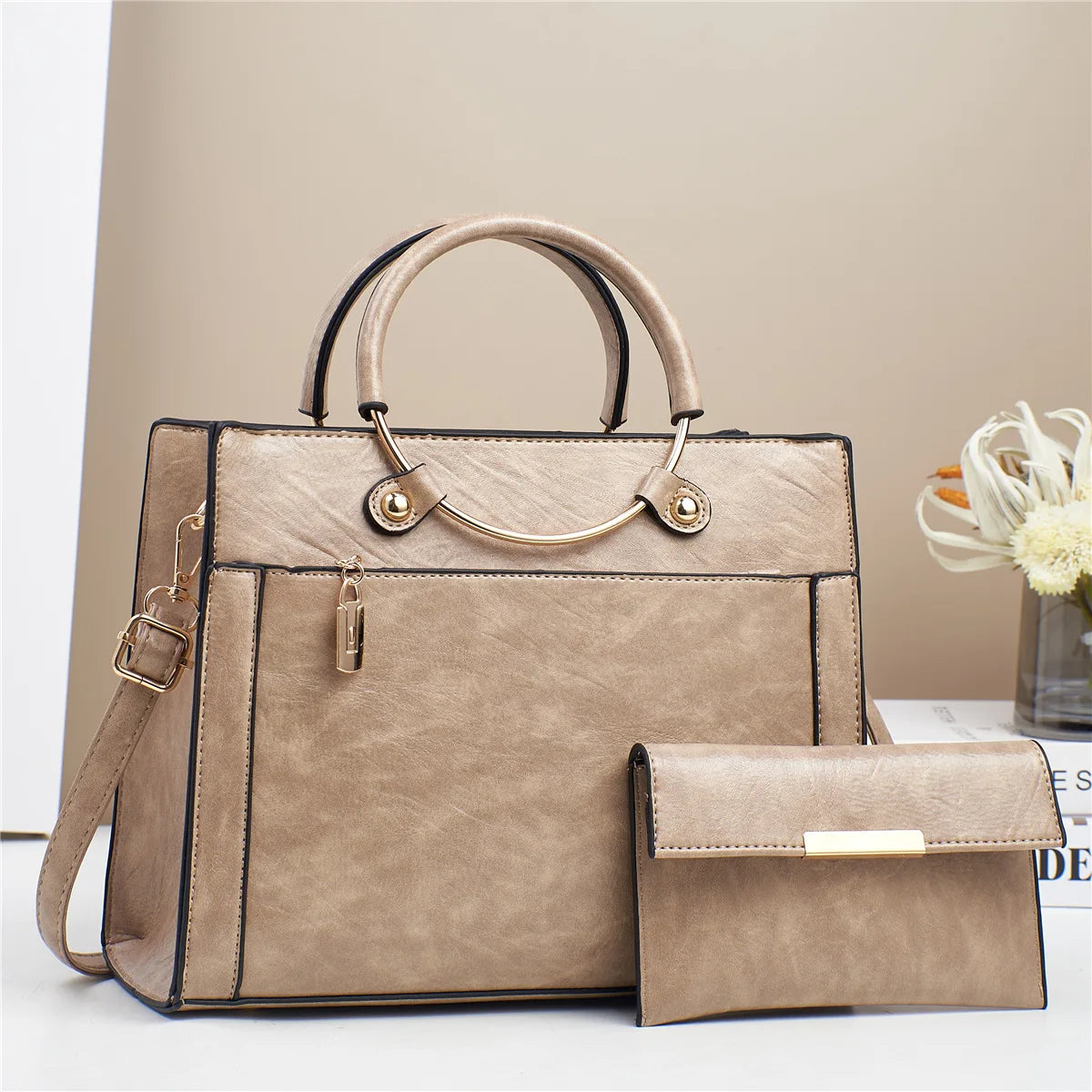 شنطة نسائية عصرية للنساء - 2025 Fashion Ladies Shoulder Bags Set La
