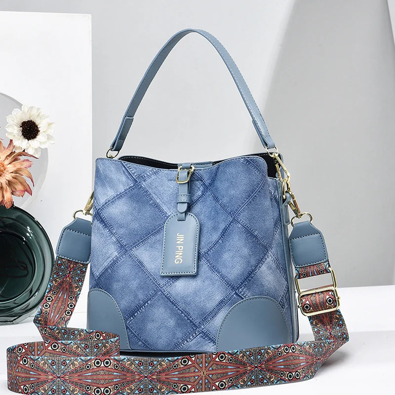 شنطة نسائية شيك للنساء - 2023 New Trend Designer Handbag Famous B
