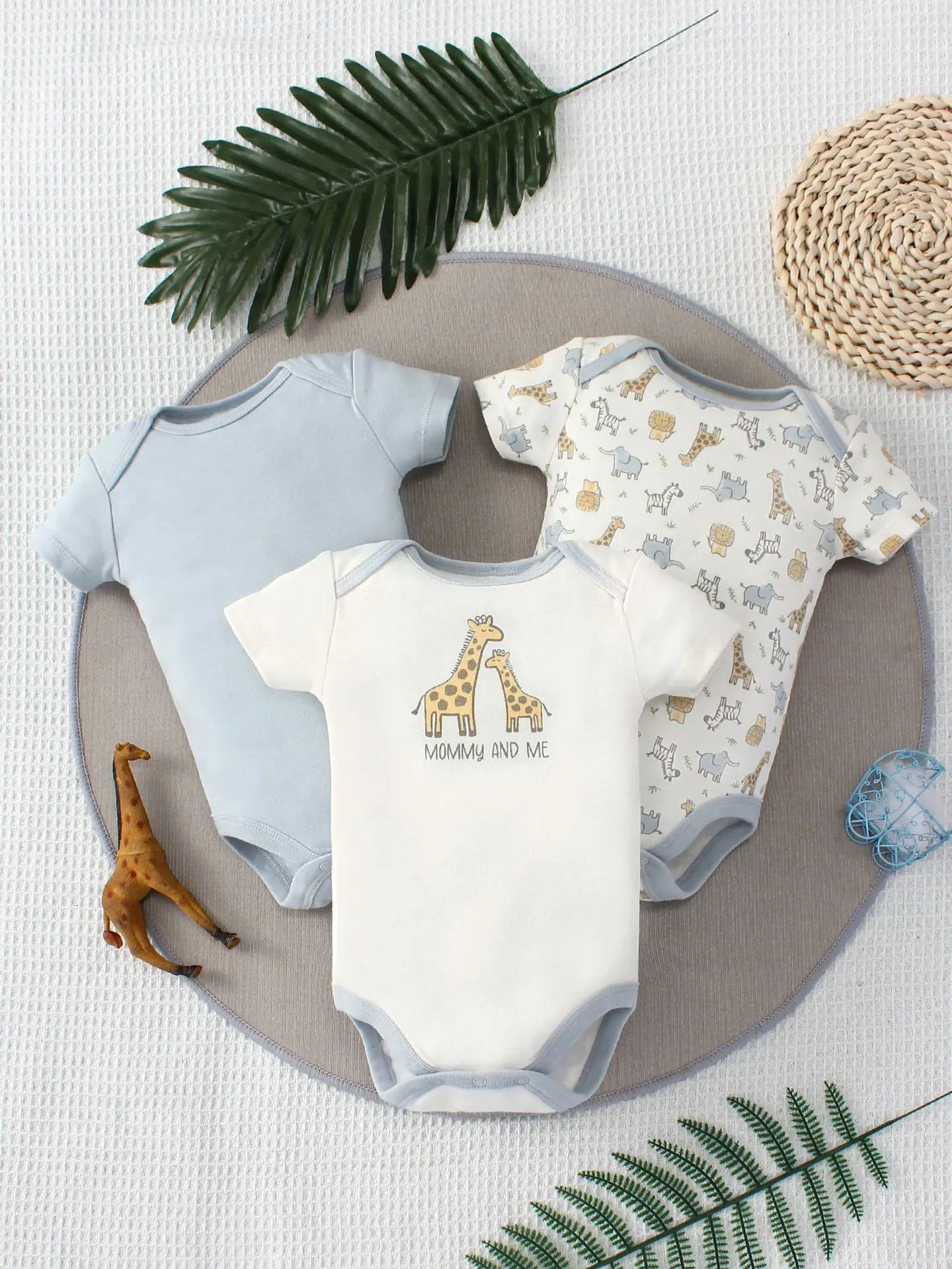 0-9 months baby ولد three-piece جمبسوت romper طقم 100% cotton onesie with snap button closure fashionable pajamas