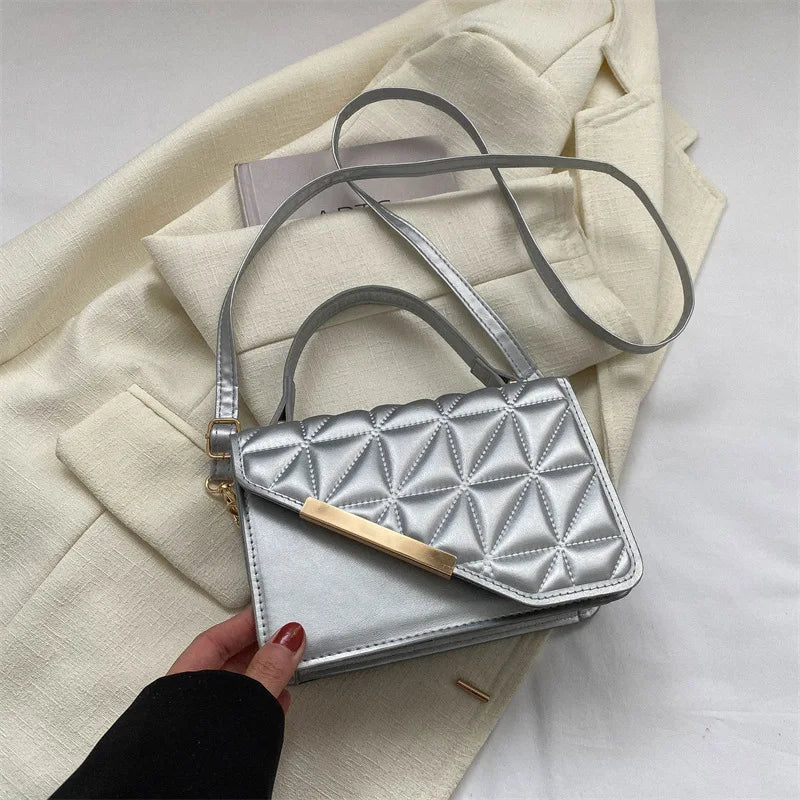شنطة سهرة فاخرة للنساء - Wholesale Women's Embroidery Small Bag S