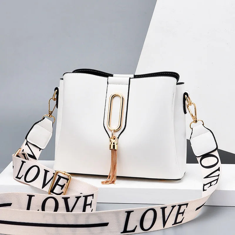 شنطة كتف أنيقة للنساء - 2025 Newest Fashion PU Leather High Qual