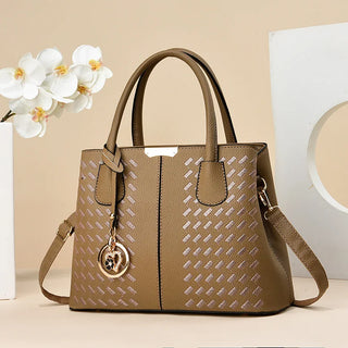 شنطة كتف ترند للنساء - 2023 Latest Fashion Tote Bags Women Hand