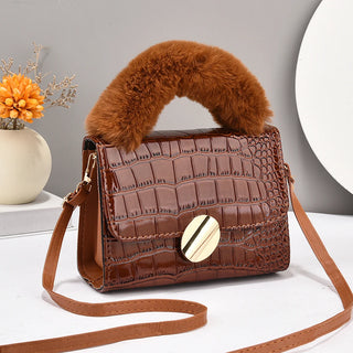 شنطة كتف ترند للنساء - Manufacturers Latest Ladies Luxury Leath