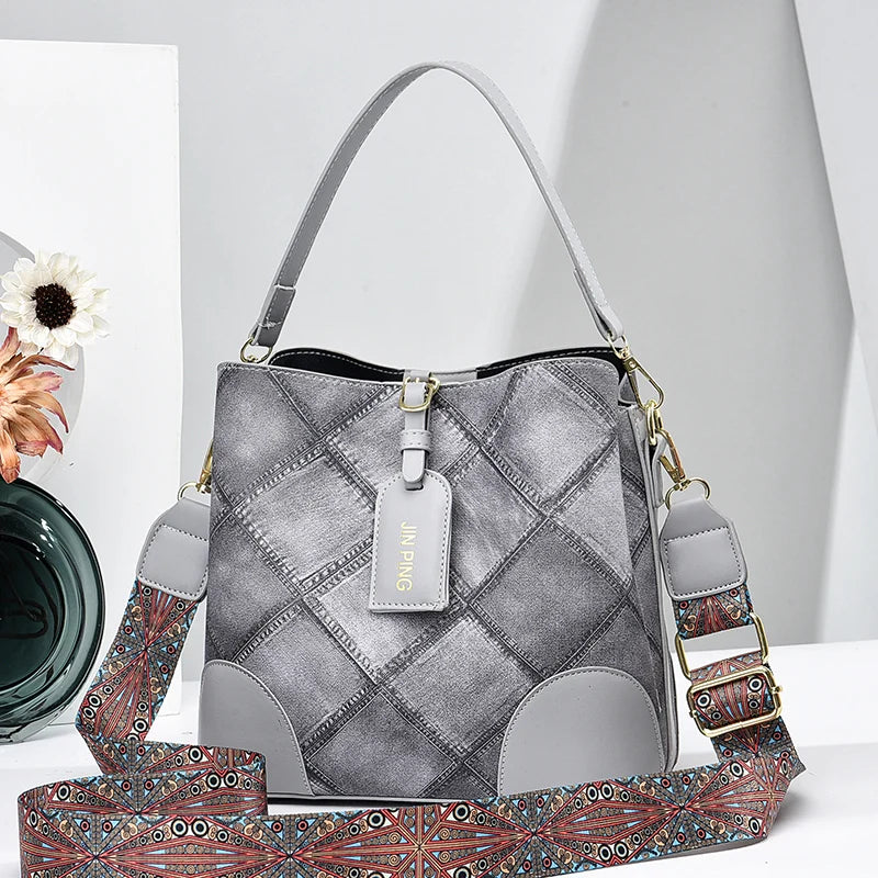 شنطة نسائية شيك للنساء - 2023 New Trend Designer Handbag Famous B